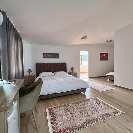 Hotel Vila Arbri Berat Dış mekan fotoğraf