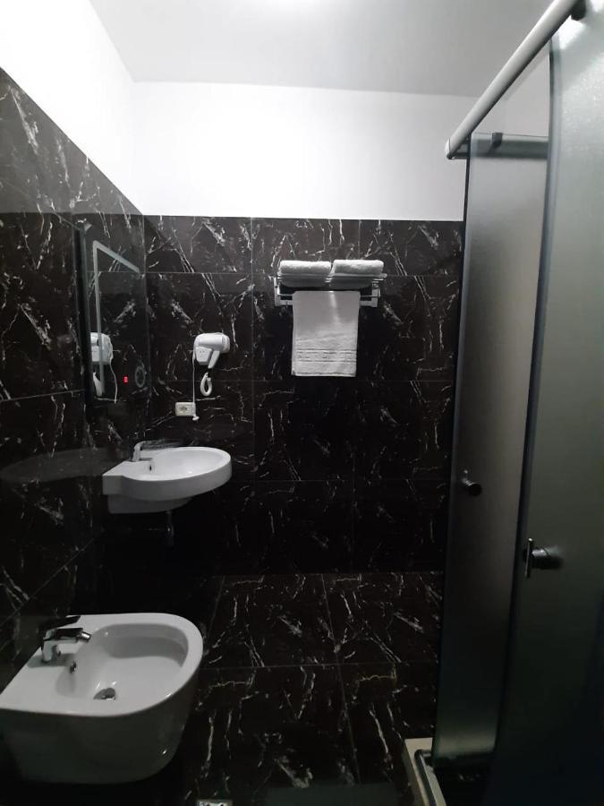 Hotel Vila Arbri Berat Dış mekan fotoğraf
