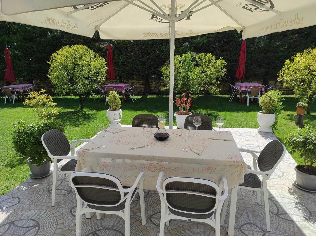 Hotel Vila Arbri Berat Dış mekan fotoğraf