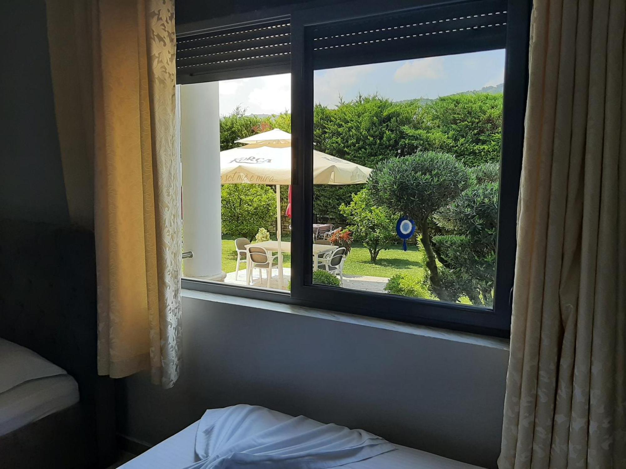 Hotel Vila Arbri Berat Oda fotoğraf
