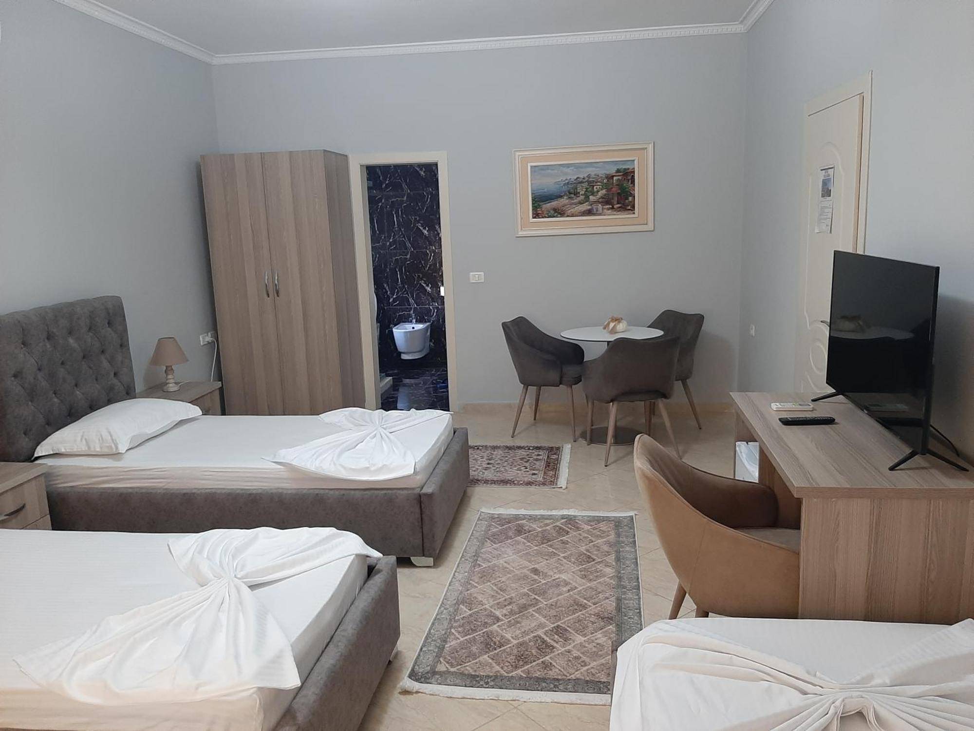 Hotel Vila Arbri Berat Oda fotoğraf