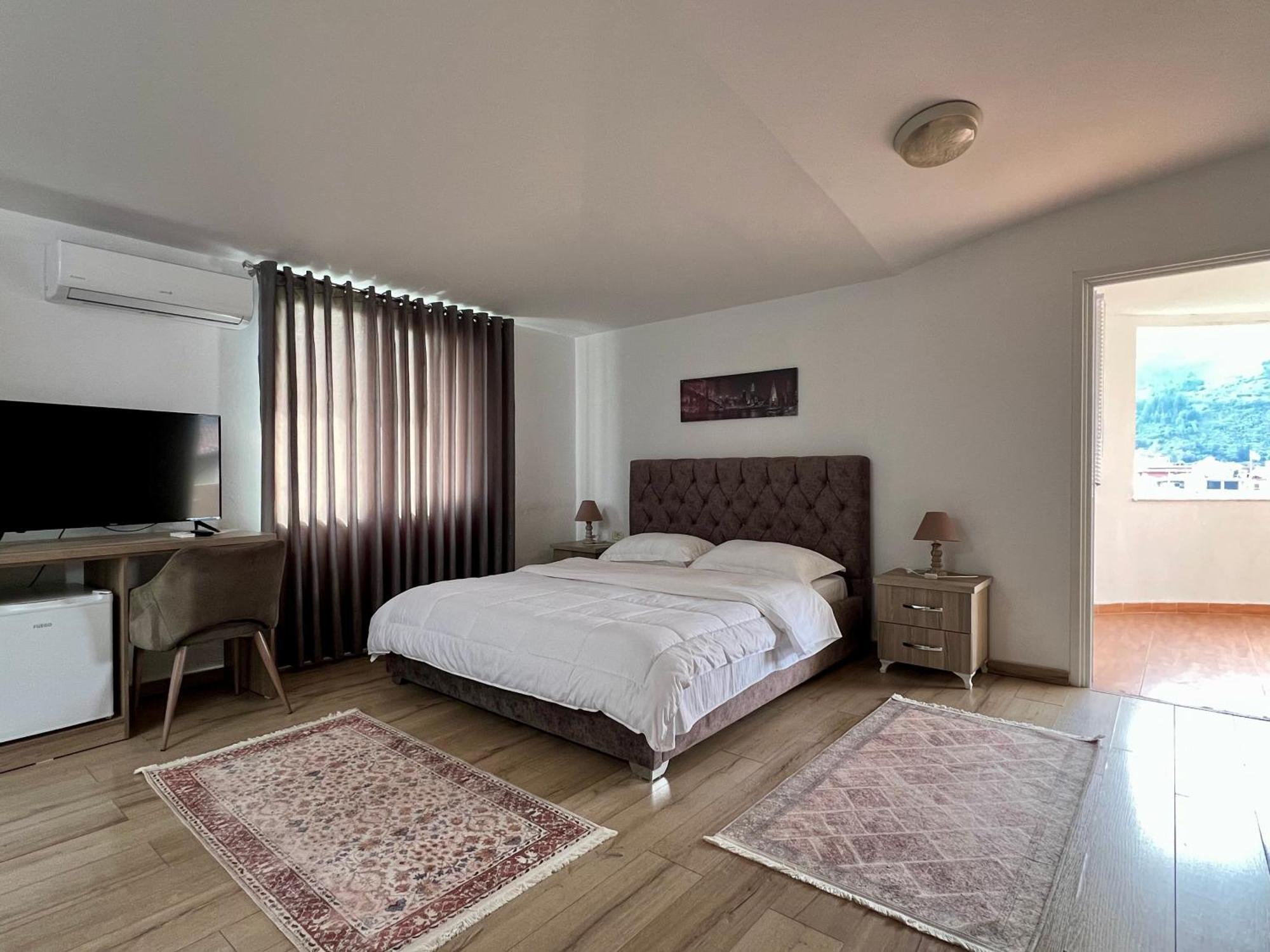 Hotel Vila Arbri Berat Dış mekan fotoğraf